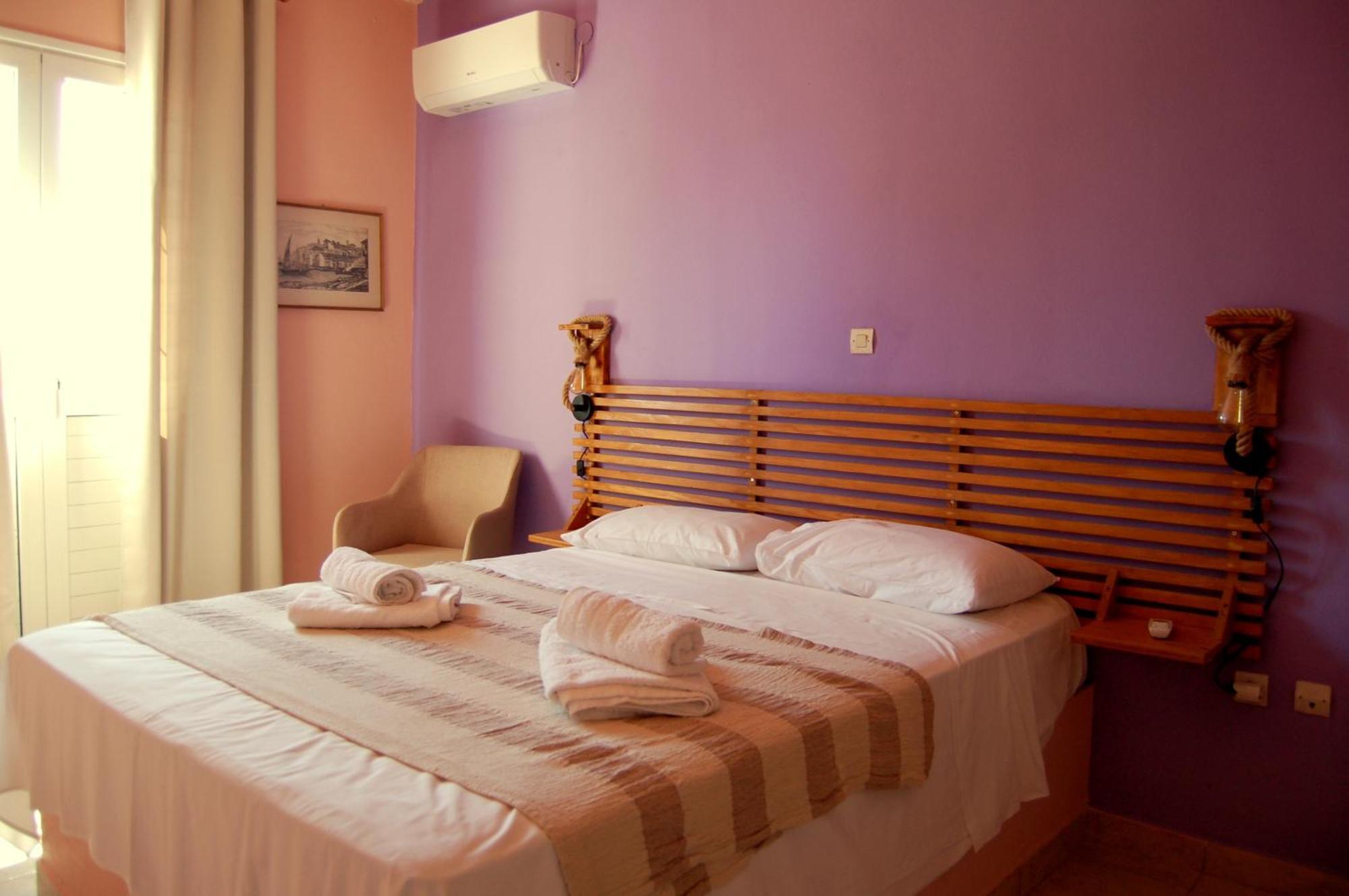 Blue Lagoon Villa Порос Экстерьер фото